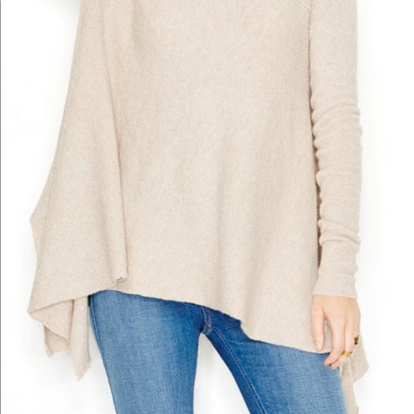 Free people sweater NWT - Picture 2 of 3